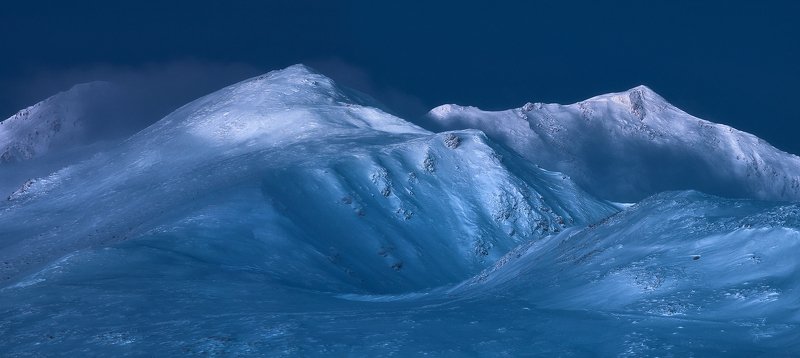 landscape, expression, fog, mist, romania, sunrise, ridge At the crack of dawn фото превью