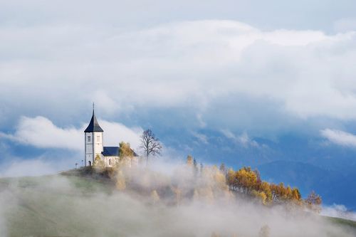 Сезон туманов в Словении