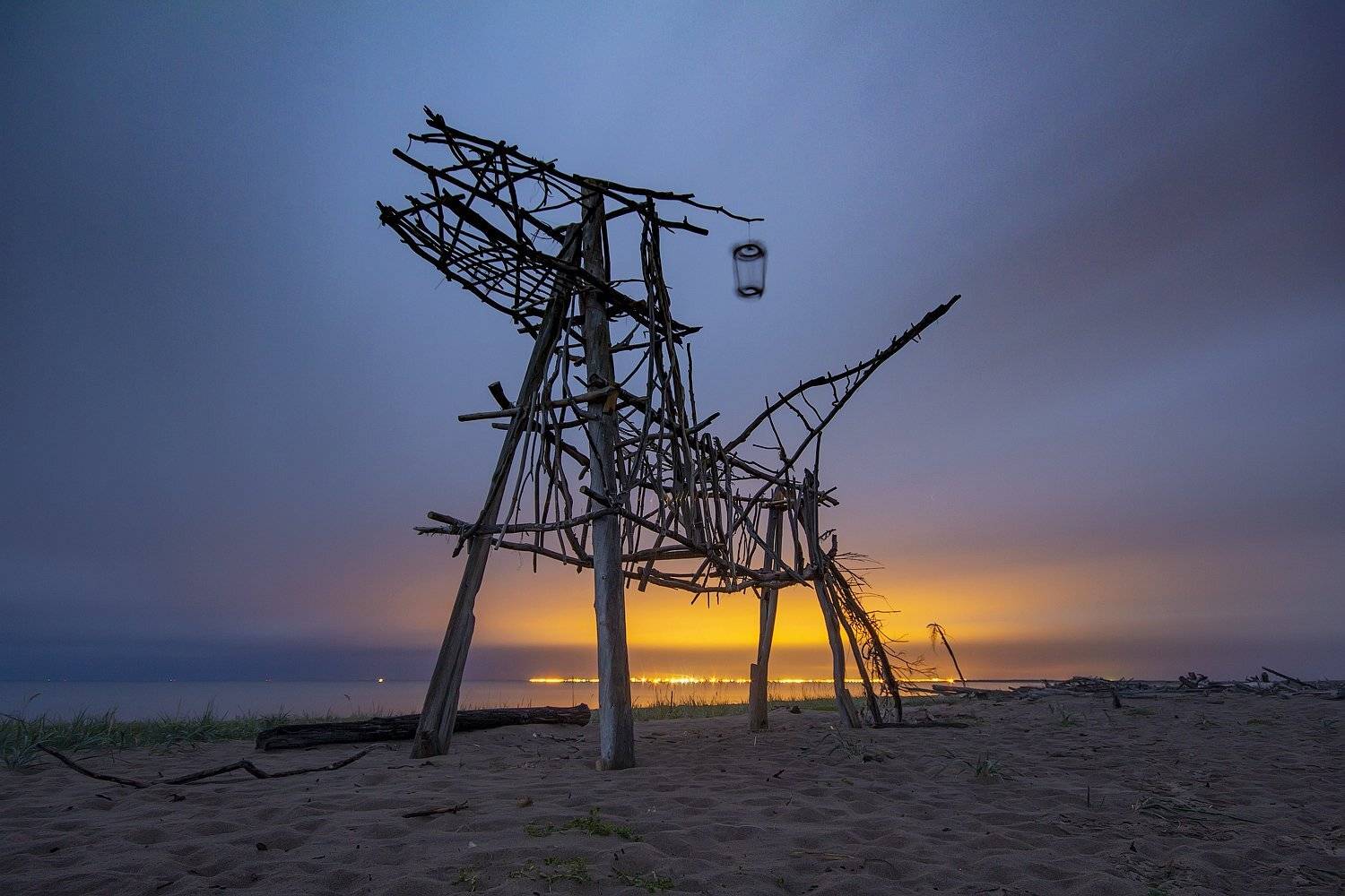 ночное фото, арт-объект, архангельская область, Белое море, Тайбола, Михаил Карпов