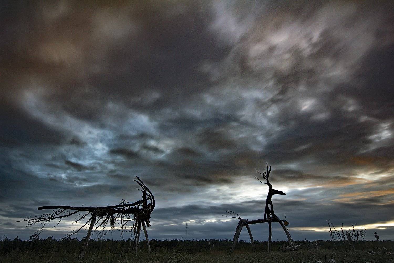 ночное фото, арт-объект, архангельская область, Белое море, Тайбола, Михаил Карпов