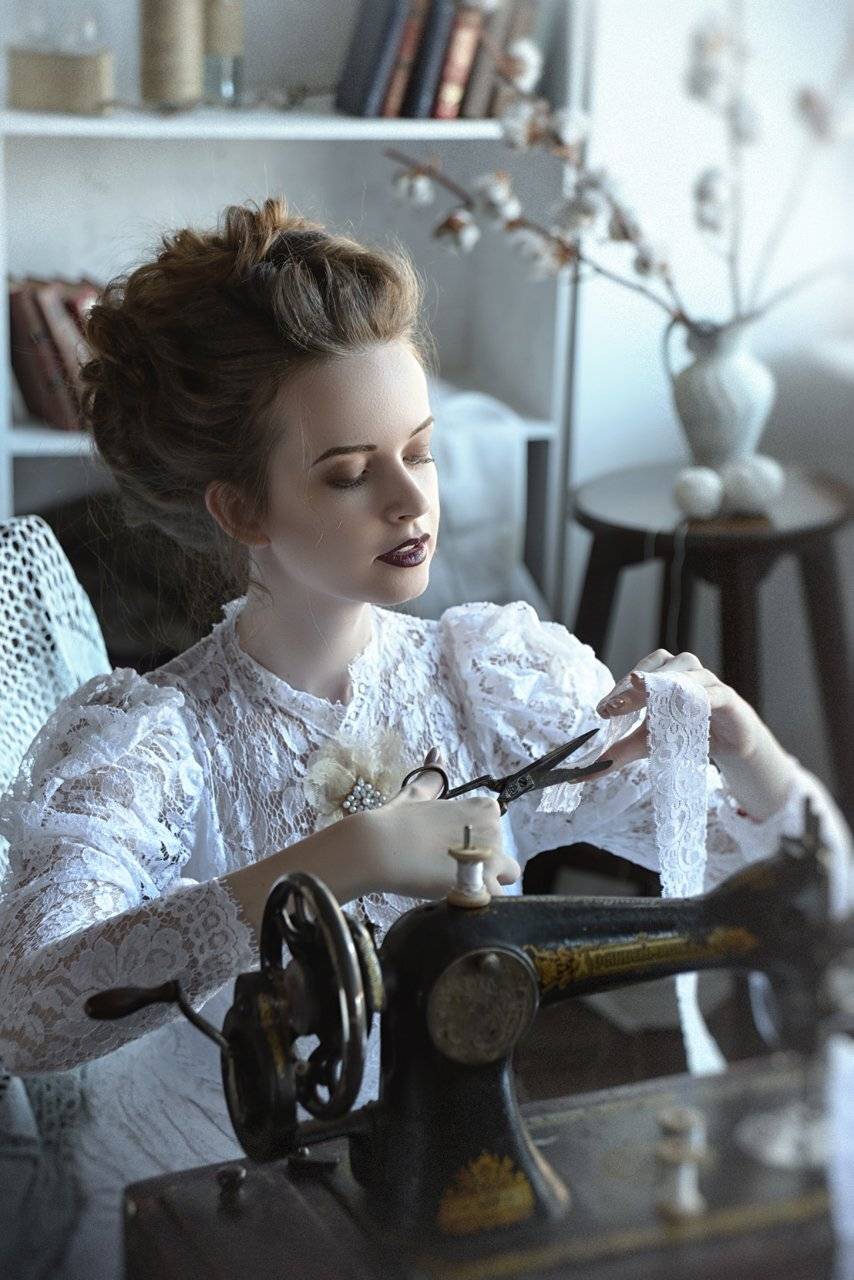 Швейная машинка, студия, ретро, кружево, Надежда Заручевская