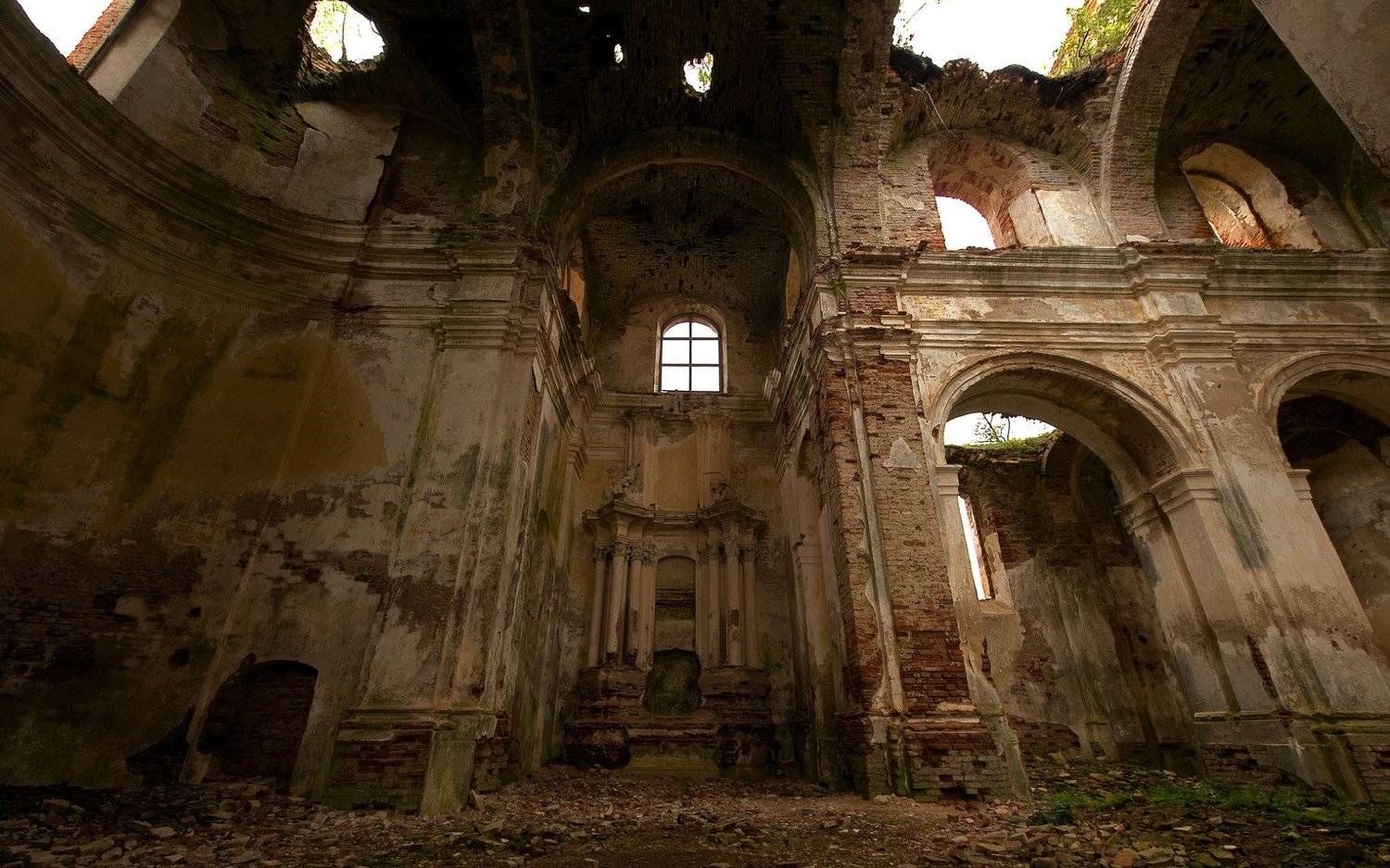 костел духовность , Александр Лиходиевский