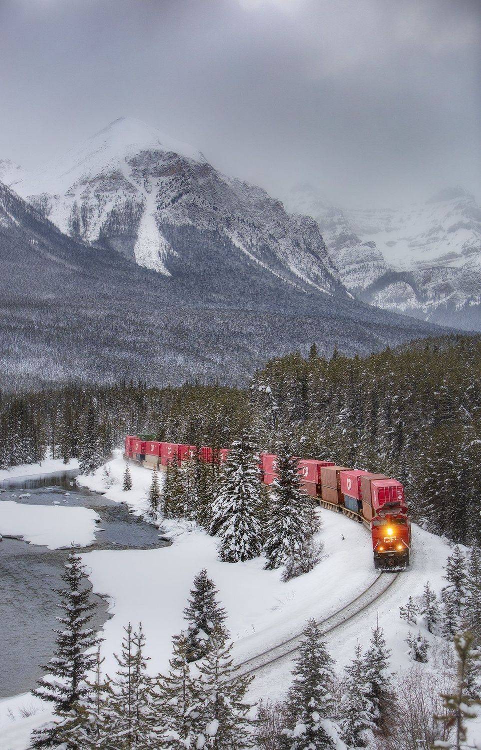 train, morant\'scurve, rockies, Evgeny Chertov