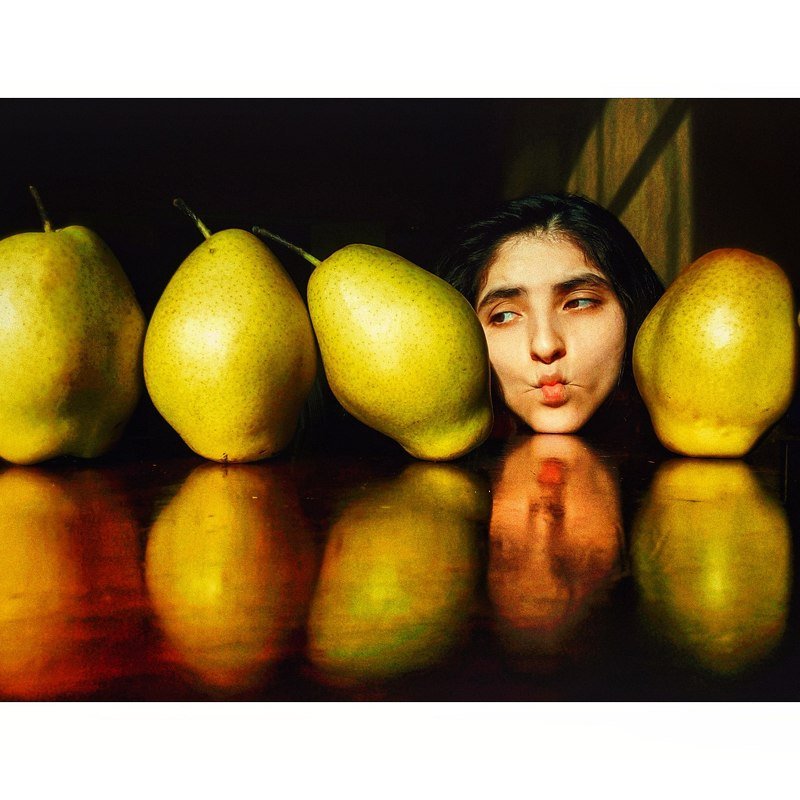 Автопортрет фото превью