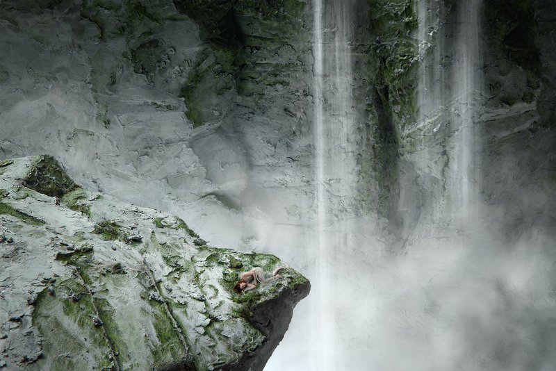 постановка, фотография,макет,водопад,девушка,скалы,горы,атмосфера,фэнтези,сон,парышков,parishkov,dream,waterfall,girl,mood,rocks,mountains,photography,nikond810 На краю сновидений фото превью