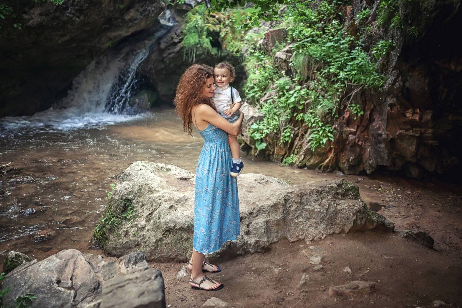 , Надежда Антонова