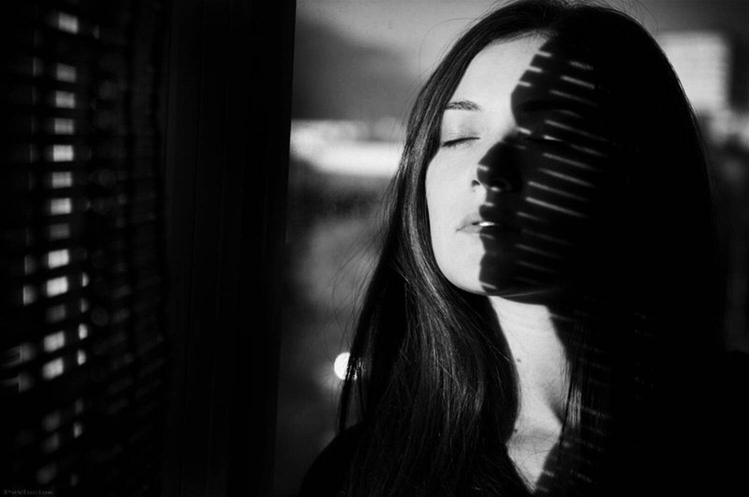 портрет, тени, свет, девушка, Павел Соколов