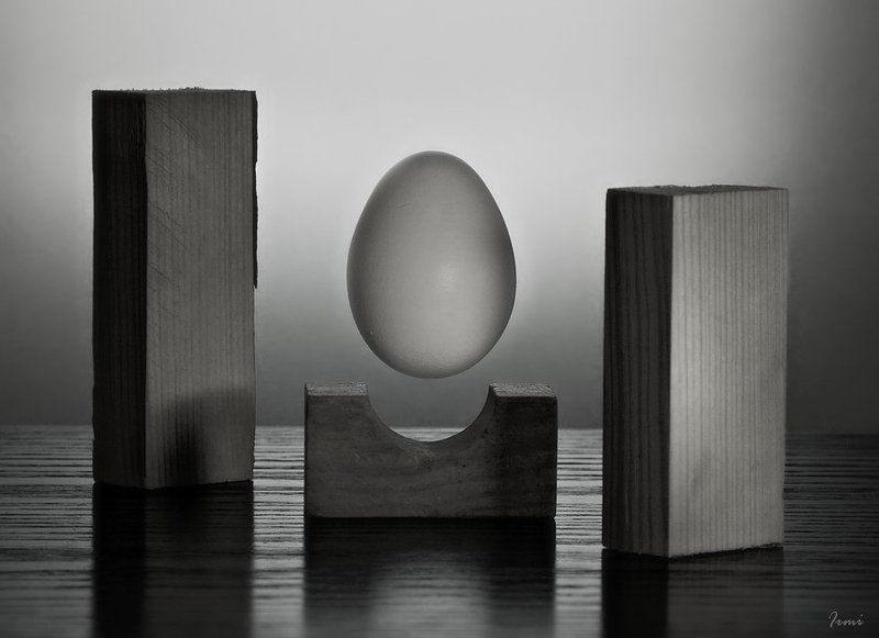 яйцо Левитация фото превью