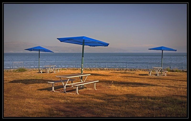 Про три зонтика или не сезон фото превью