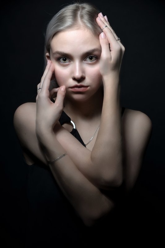 Взгляд фото превью