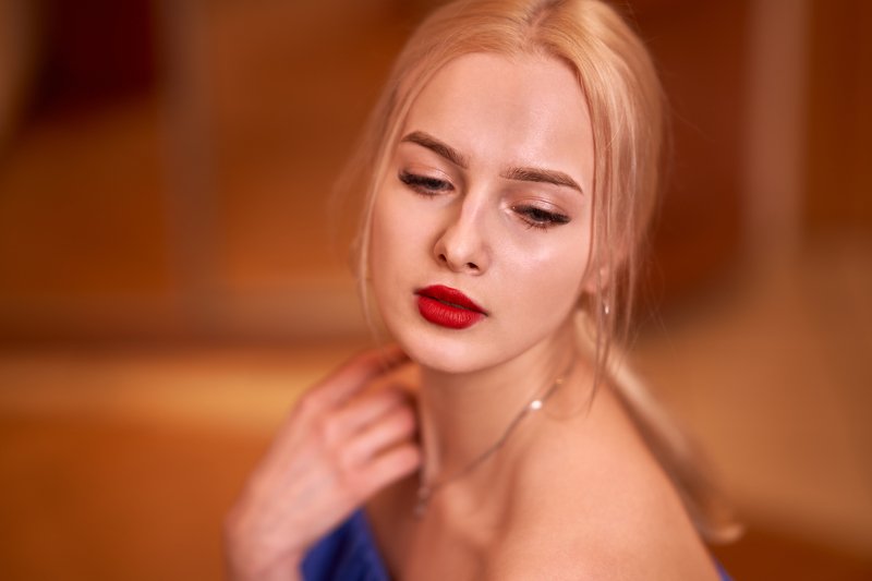 Katya portrait фото превью