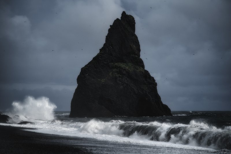 Reynisfjara Black Sand Beach фото превью