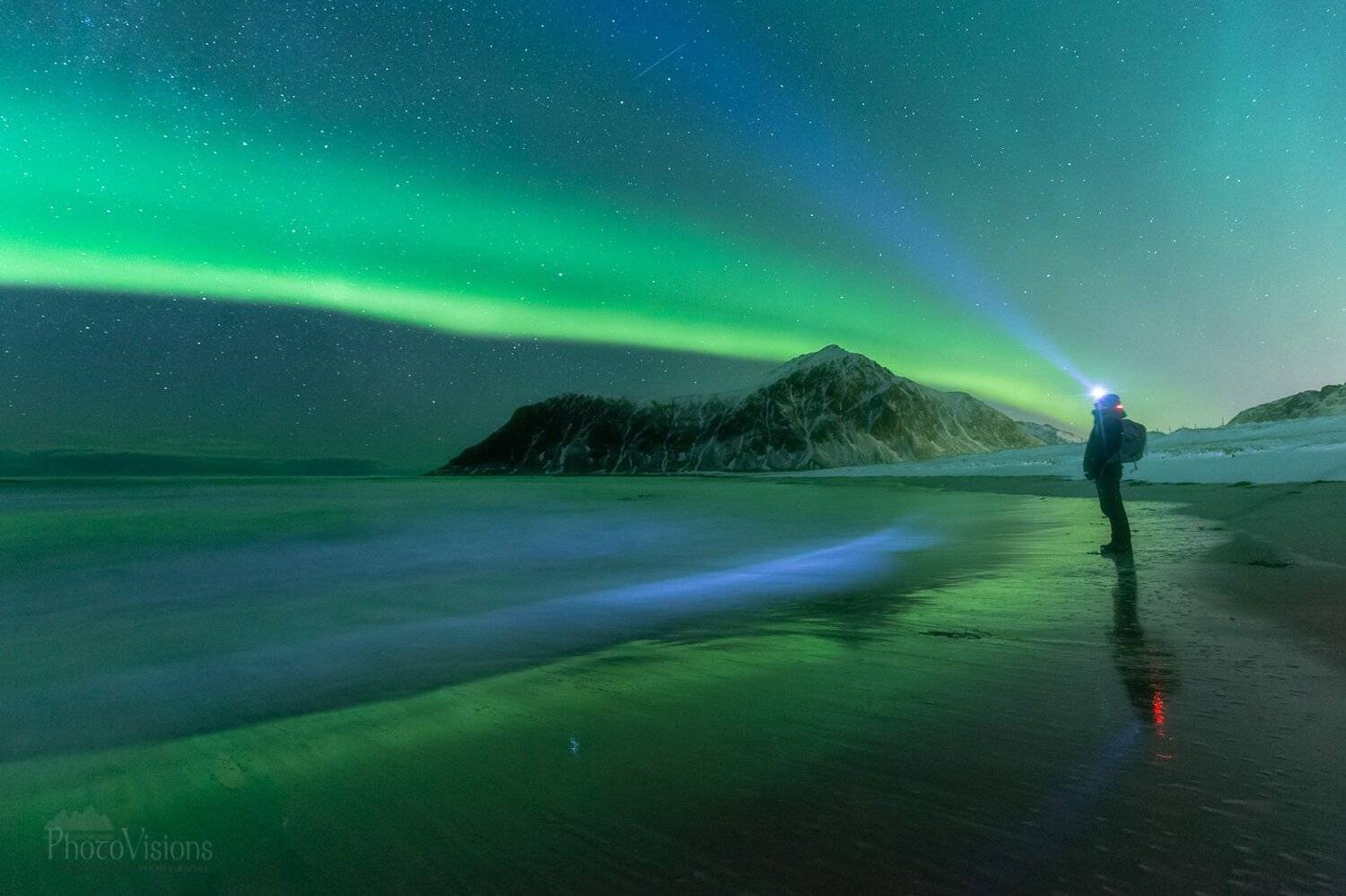 lofoten,norway,norwegian,night,aurora,northern lights,north,workshops,aurora hunt, Adrian Szatewicz