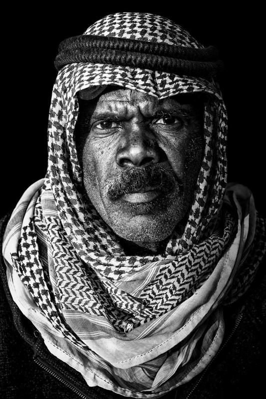 Arab man фото превью