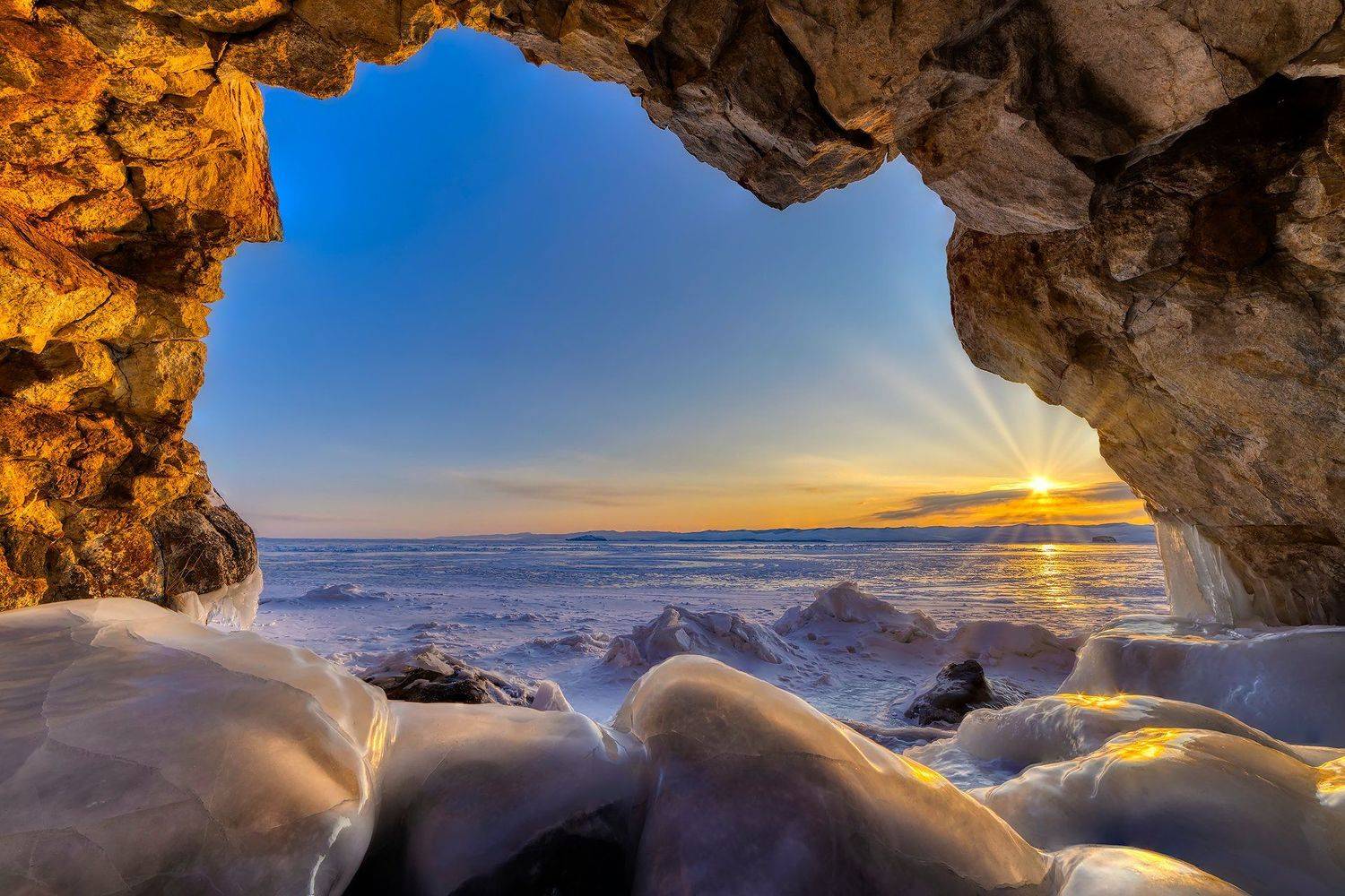 , Александр Ипполитов