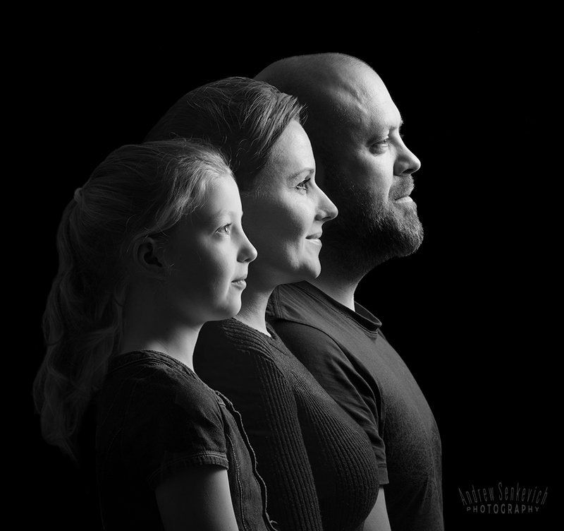 семейное, профиль, студийное Саша, Женя и Арина фото превью