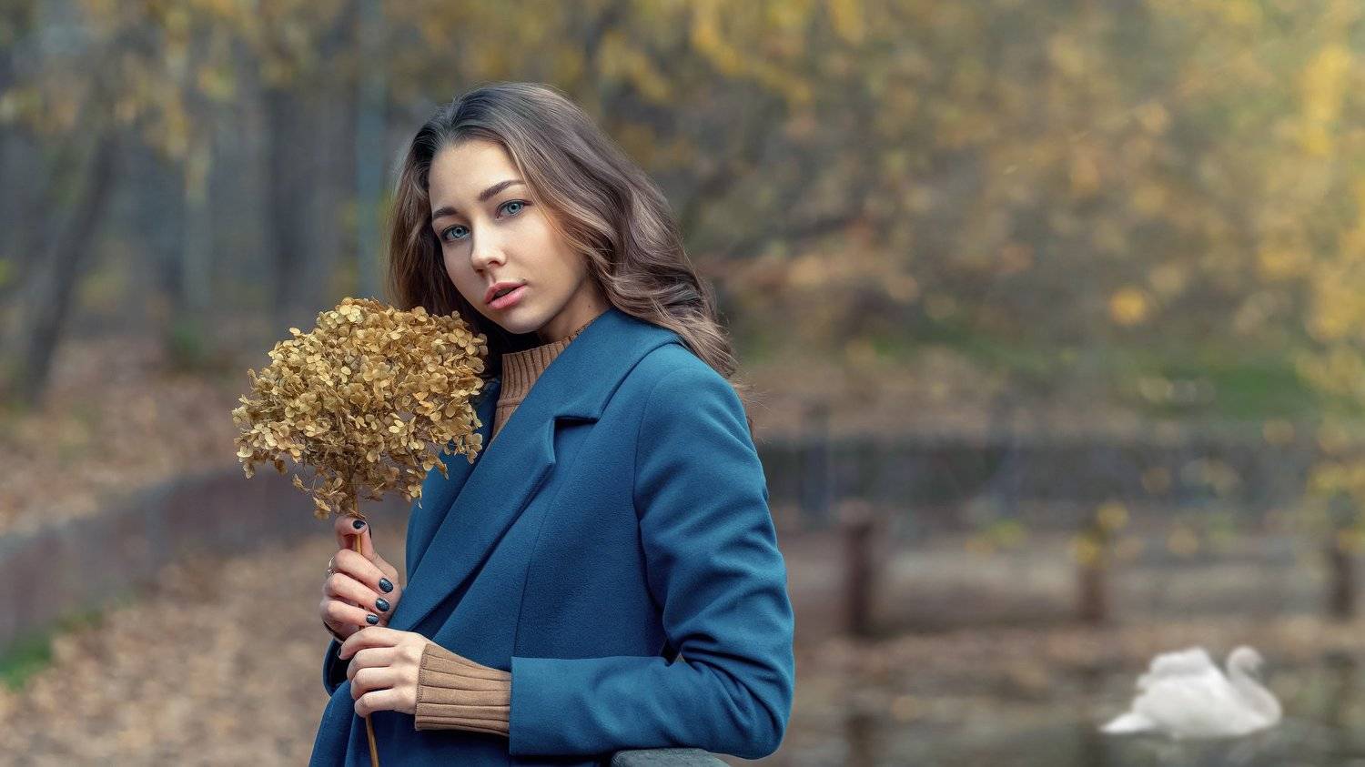 портрет девушка  красота нежность взгляд осень парк взгляд, Юрий Захаров