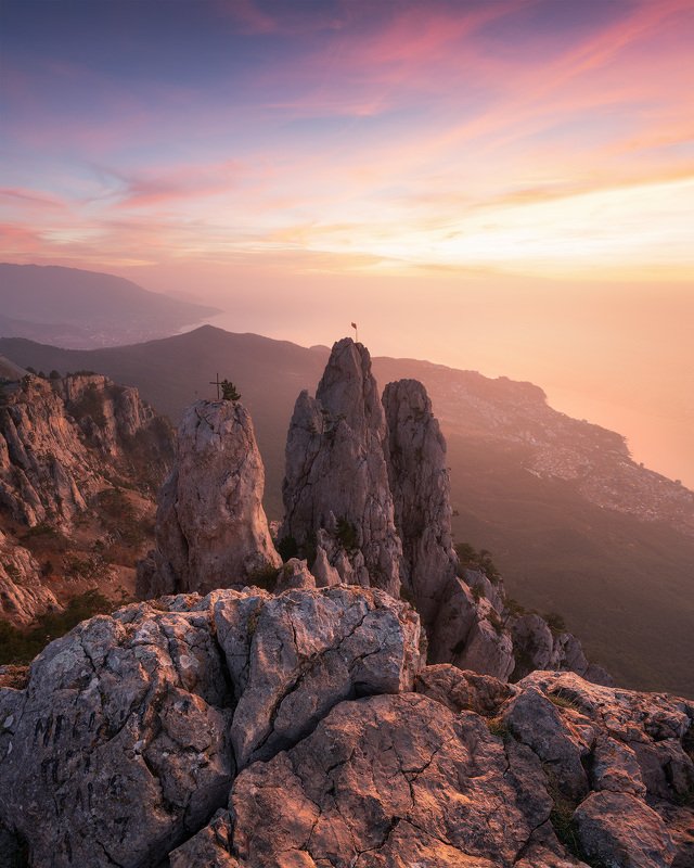 Очередные зубцы фото превью