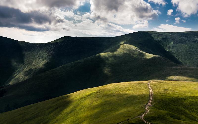landscape, landscapephotography, mountain, mountainlandscape, mountains, mountainscape, scape, ukraine, пейзаж, горы, облака, говерла,украина The hills фото превью