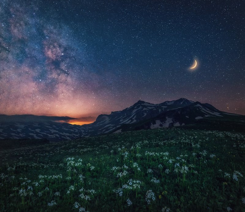 оштен, звёзды, млечный путь, луна, лаго-наки, закат, большой тхач, малый тхач, асбестная, горы, пейзаж, рассвет, кавказ, адыгея, ачешбоки, Ночью у горы Оштен фото превью