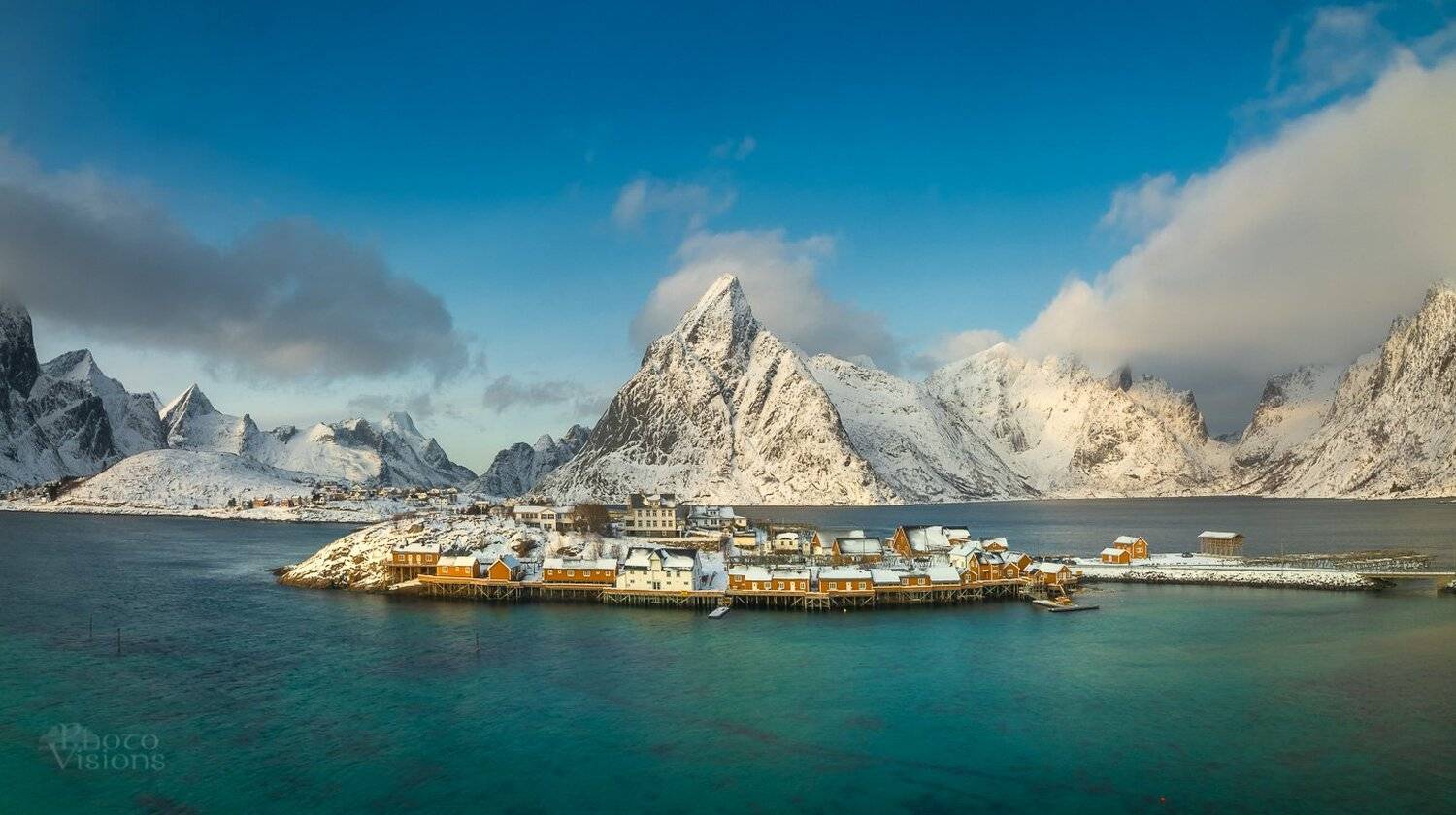 lofoten,norway,winter,sakrisoy,wintertime,mountains,coast,shore,shoreline,island, Adrian Szatewicz