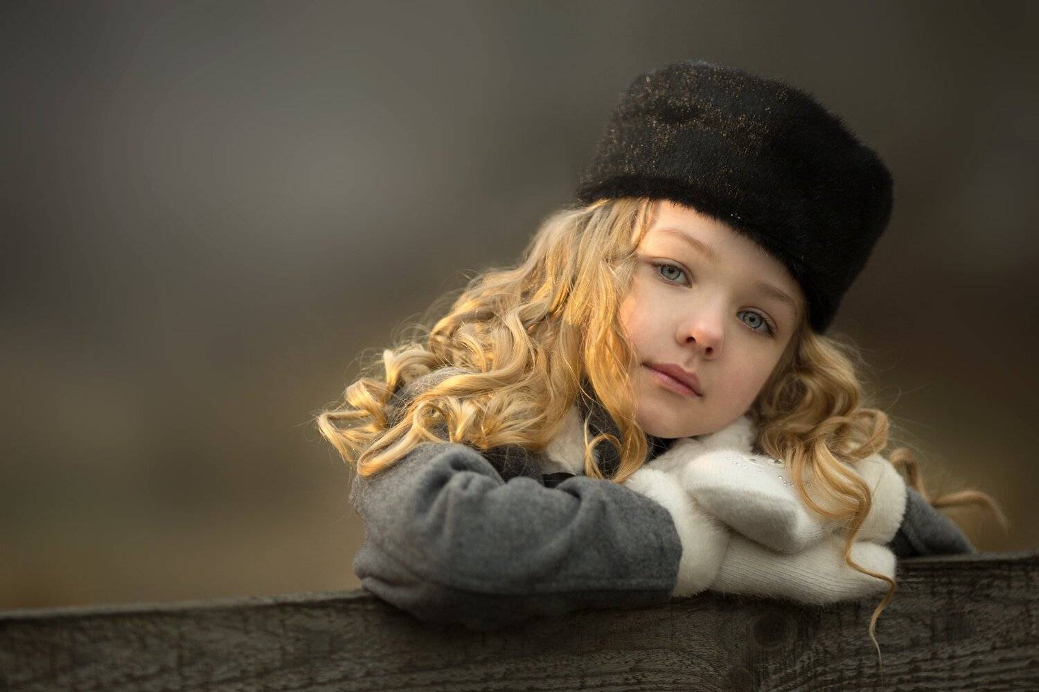 портрет, девочка, ребенок, модель, зима, варежкитоп фотограф, детский фотограф, семейный фотограф, детская фотография, детский портрет, портрет, портретный фотограф, известный фотограф, фотограф валерия мороз, сказочная ретушь, волшебный свет, волшебная о, Валерия Мороз
