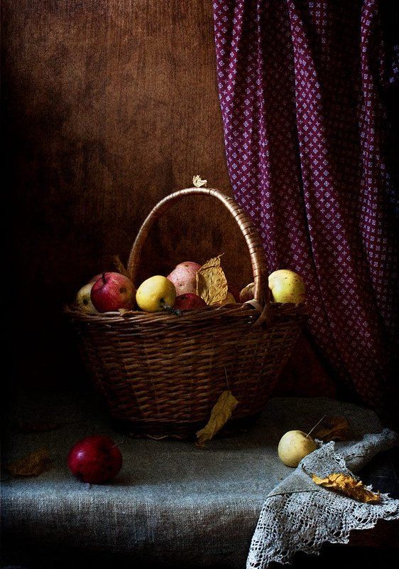Яблочный натюрморт фото превью