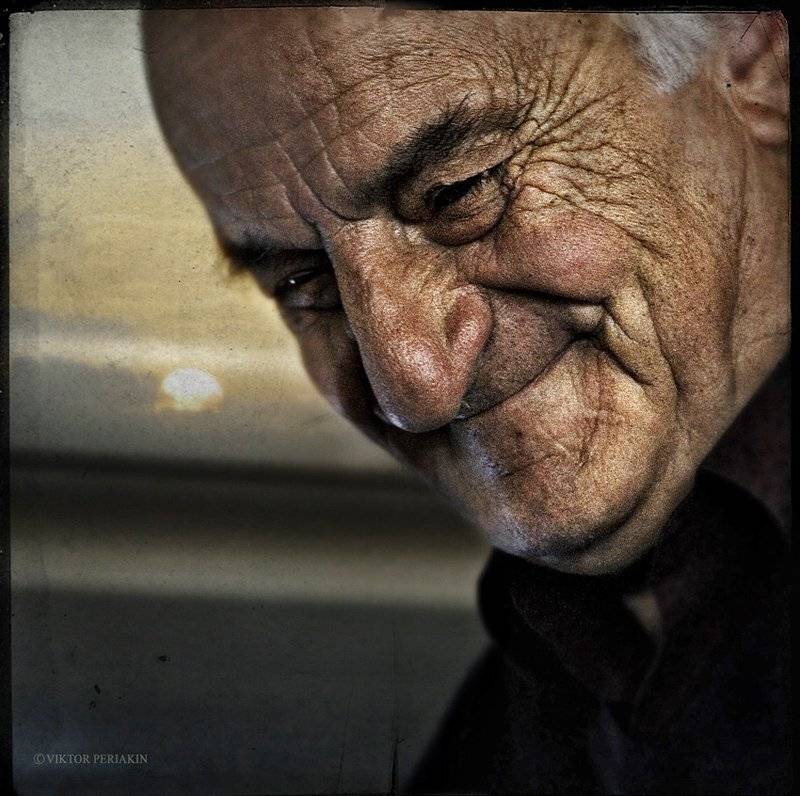 , Виктор Перякин