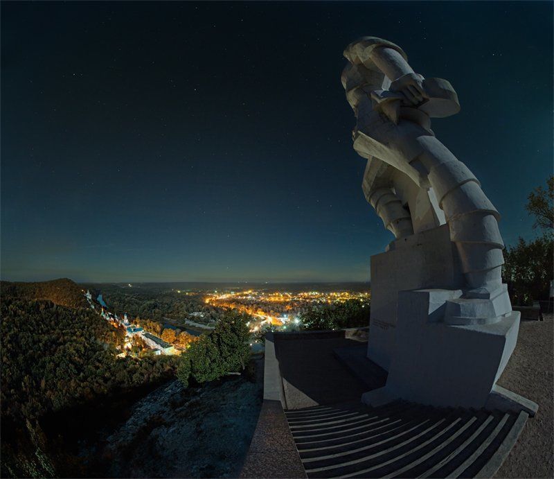 Хранитель города фото превью