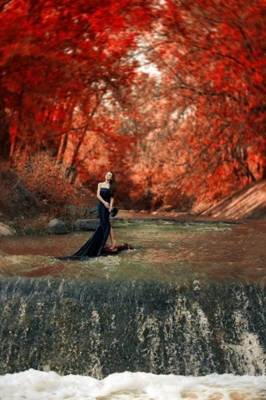 осенний водопад фото превью