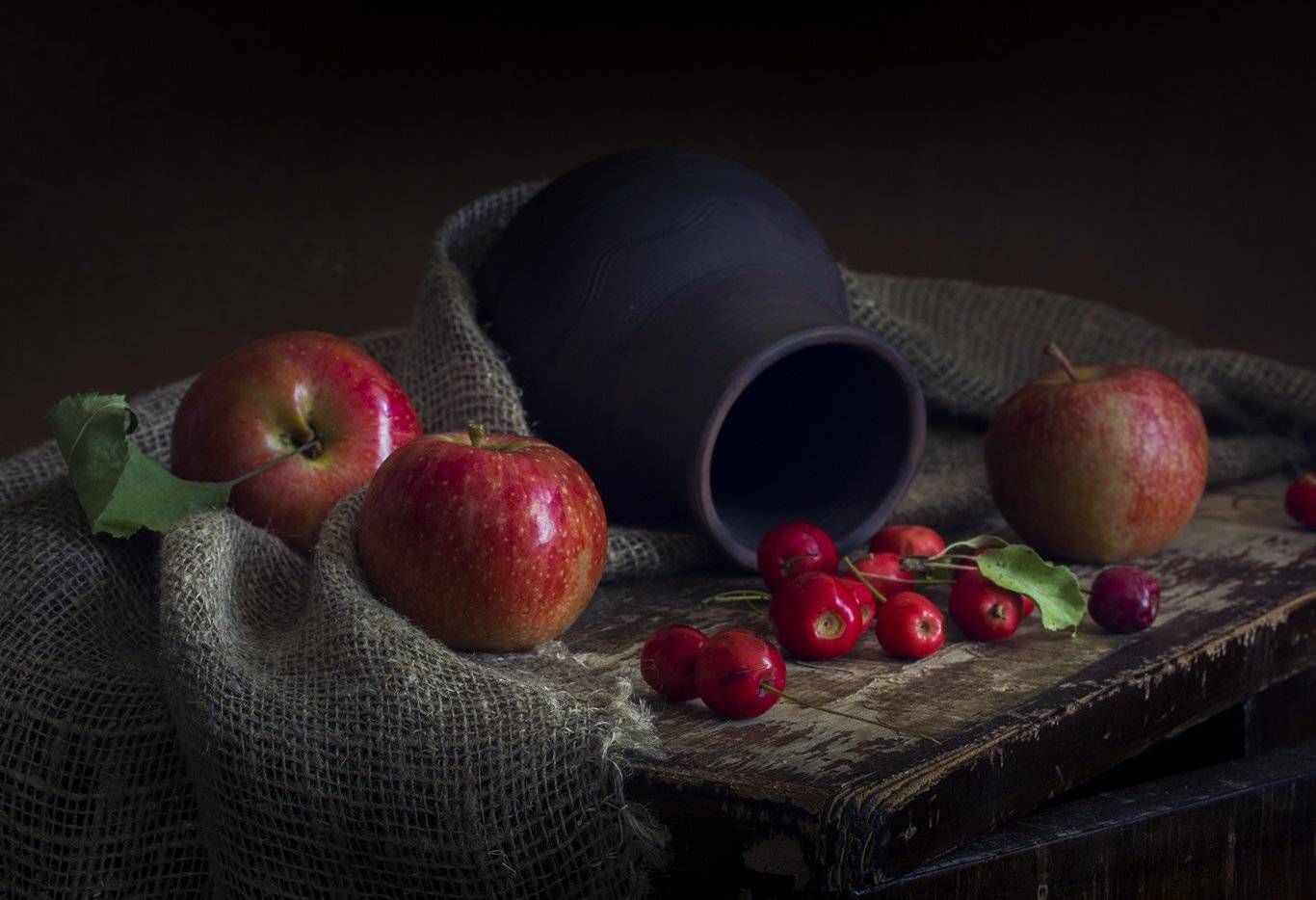 натюрморт,яблоки, Елена Рубинская