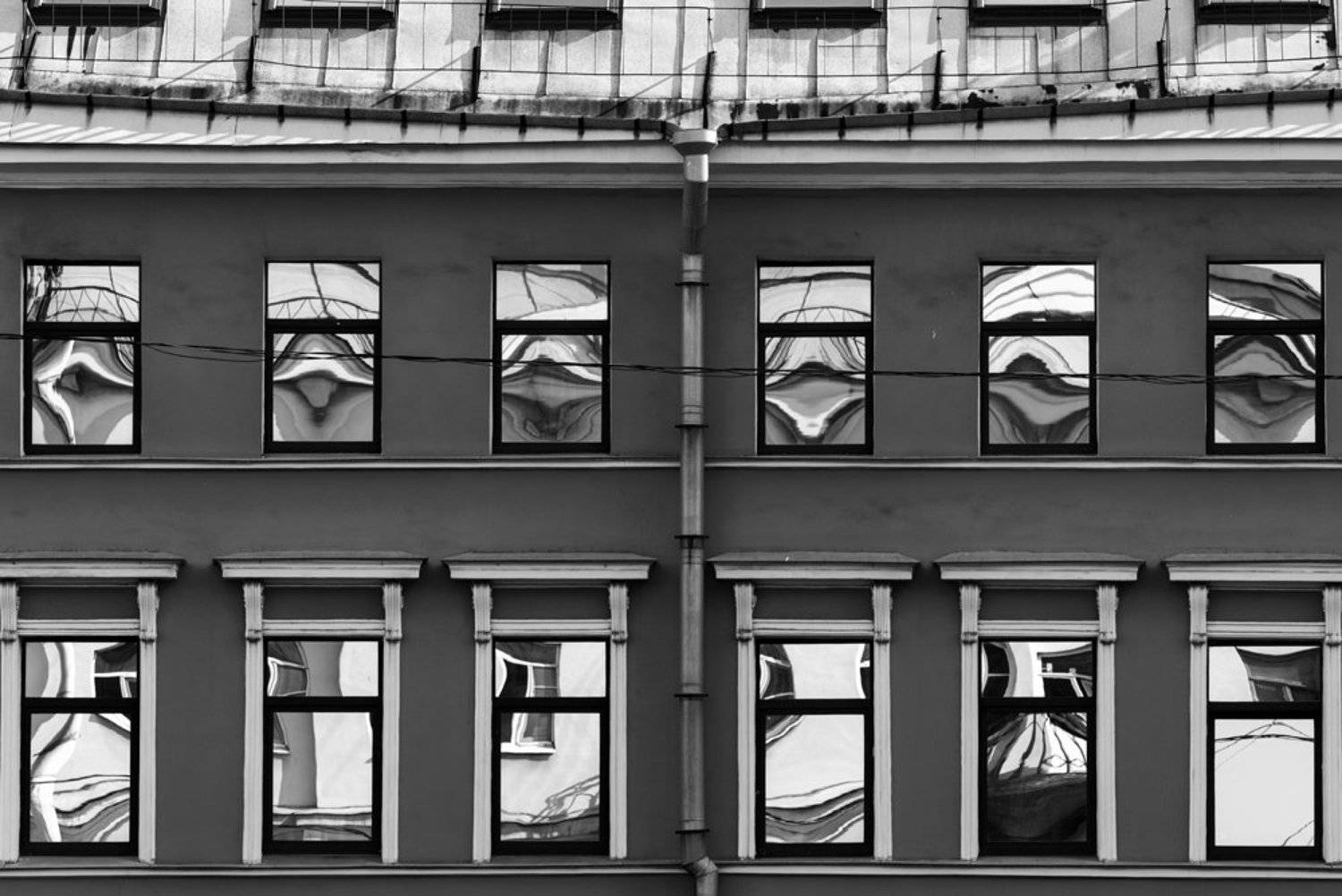 город, архитектура, санкт-петербург, чёрно-белое фото, отражения на стекле, абстракция, Марина Павлова