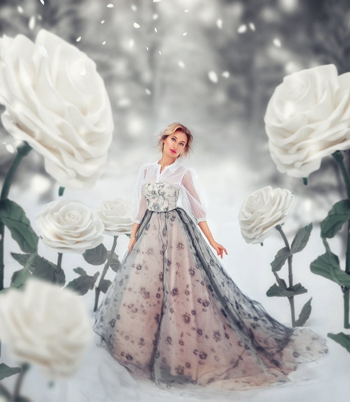большие цветы, зимний сад, сказочное фото,  большие розы, пышное платье, розы, лепестки роз, зима, снег снежный лес, сказочны лес, волшебный лес Зимний сад фото превью