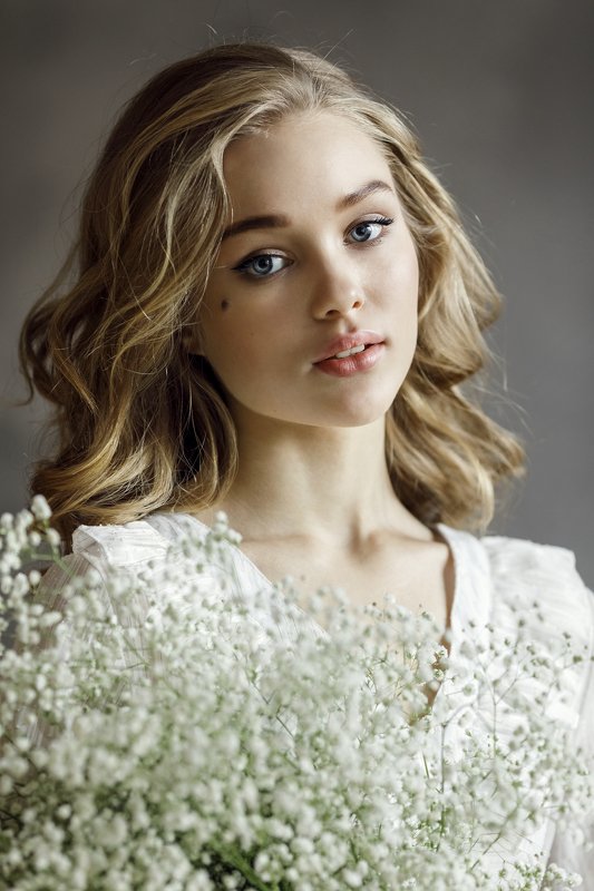 портрет девушка  Даша фото превью