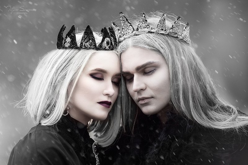 Черное королевство, короли, блонины, красивые модели, черное, белое, сказочная фотосессия, волшебство  Темное королевство фото превью
