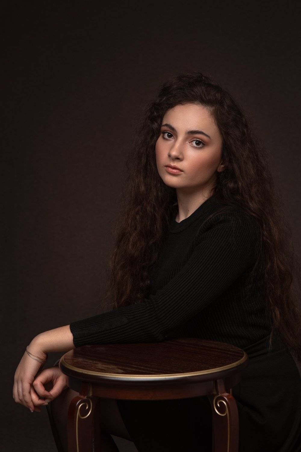 портрет, ретро, женский портрет, студийный портрет, длинные волосы, глаза, Ольга Краснова