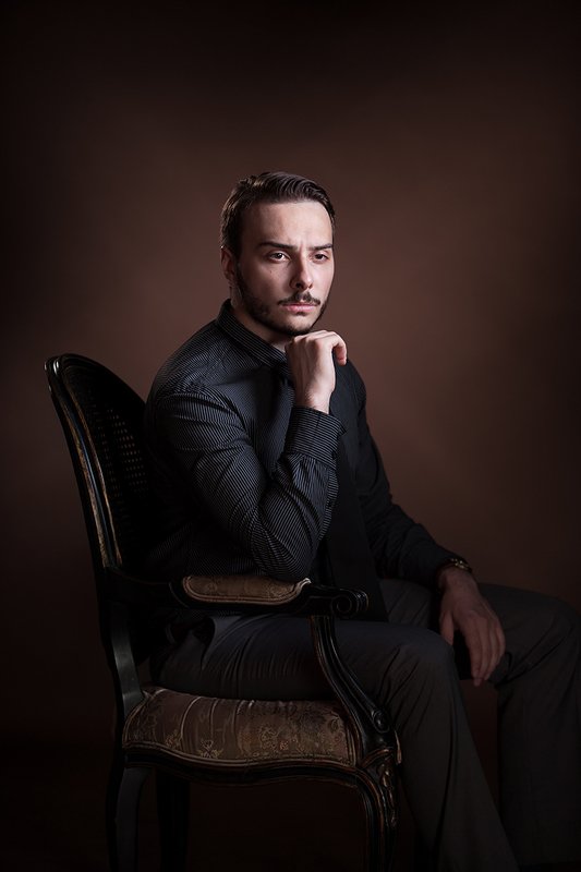 мужской портрет, студийная, концептуальное, классический, свето-тень, люди, art, davydov Мужской портрет фото превью