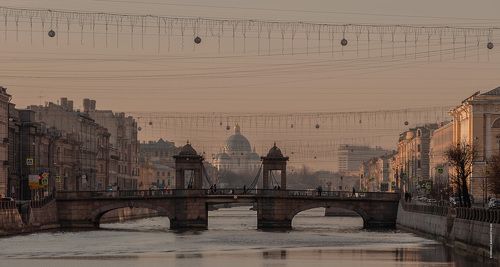 Троицкий собор и мост Ломоносова