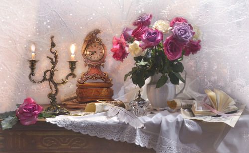 ...я сегодня, пожалуй, останусь в старом доме моем, при свечах...