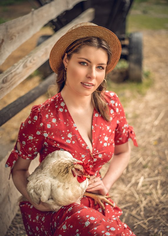 girl chicken farm woman village retro Chicken фото превью