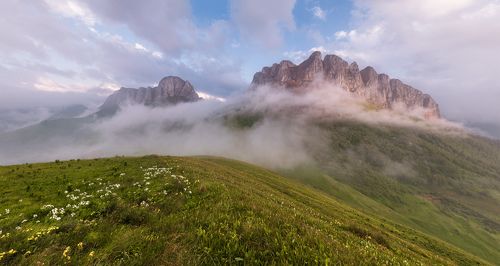 На перевале Чёртовых ворот