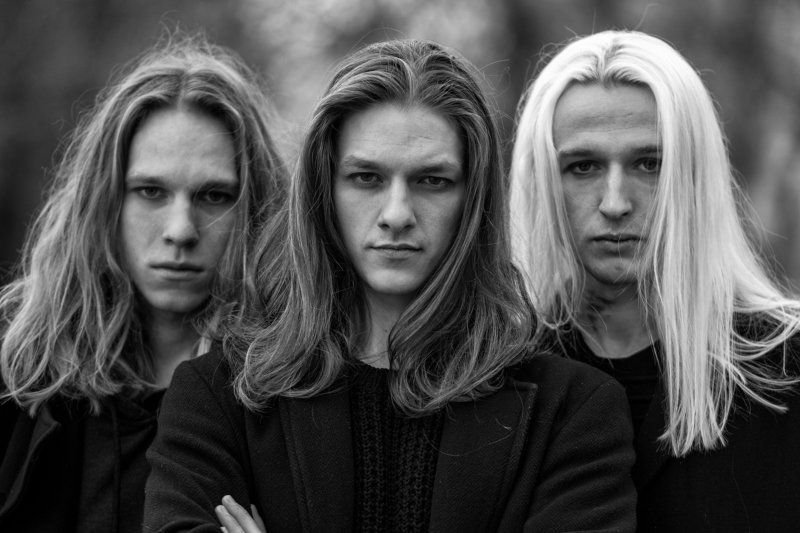 walk on by фото превью