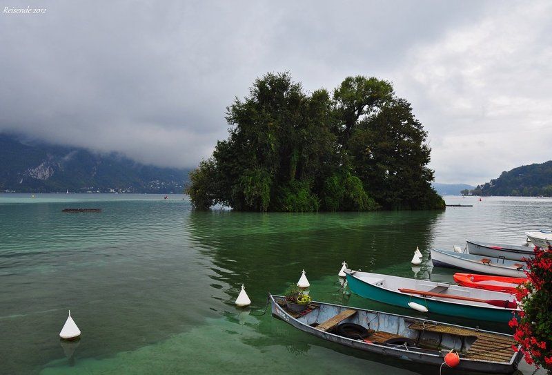 Остров Лебяжий фото превью