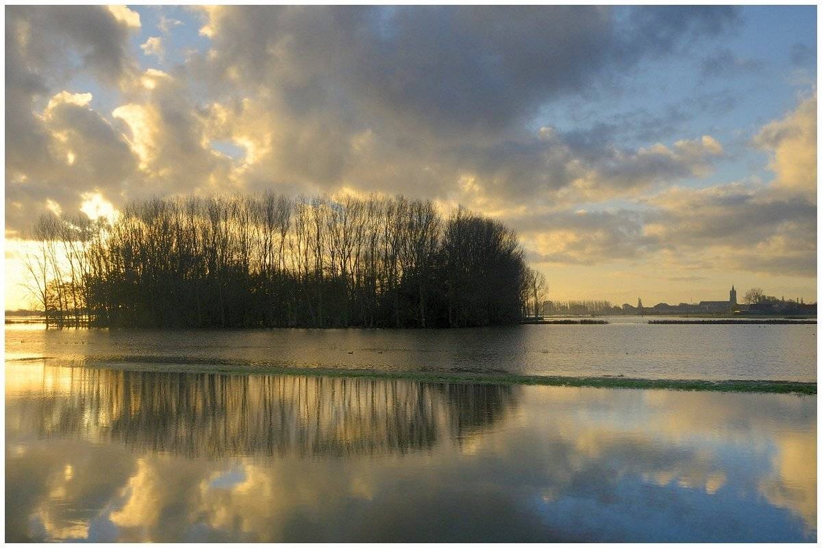 currently, flood, in, my, region., Johny Hemelsoen