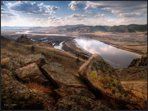 Краеугольный камень