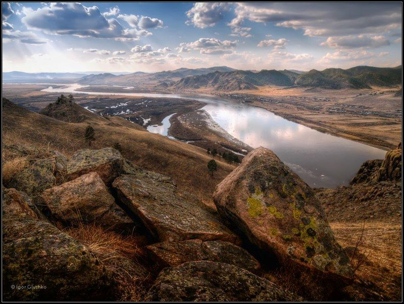 бурятия, горы, долина, река, осень Краеугольный камень фото превью