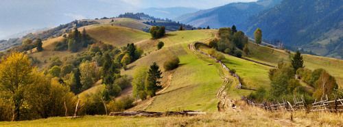 Осенней дорогой