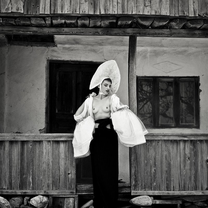 alexandrucrisan andreitarkovsky apparition black body caravaggio chiaroscuro contemporary crisan dark darkness dream dreams fineart ghost gods head light lost memento memories nude photography realm religious romania shadow shadows spirit square stories t Welcome to Romania фото превью