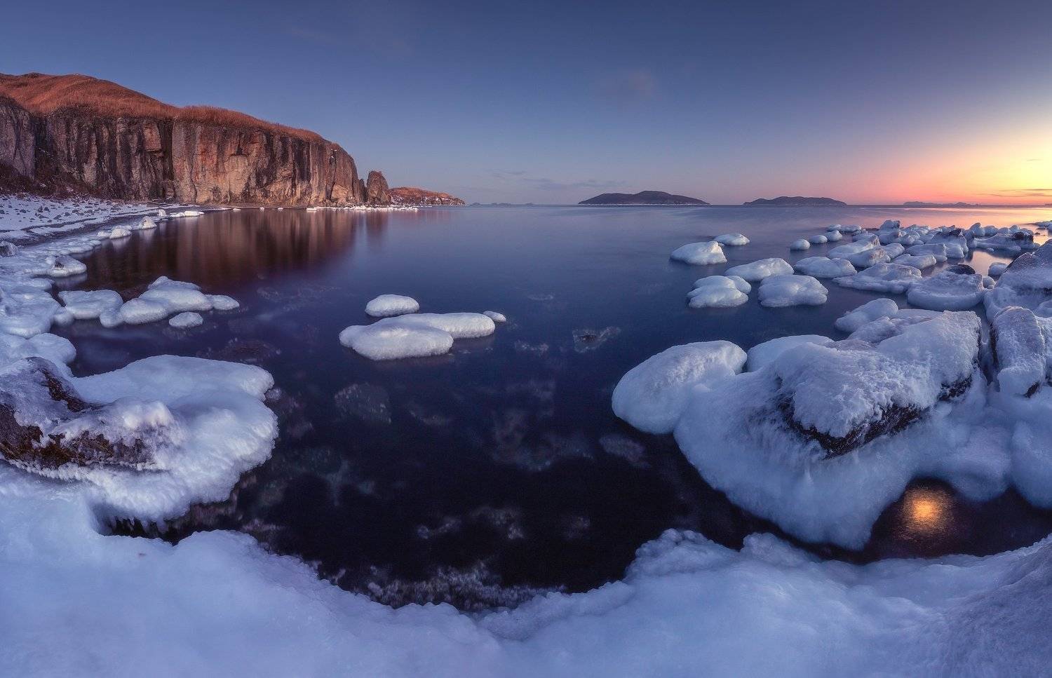 вечер, море, скалы, лёд, Андрей Кровлин