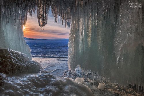 В гротах Байкала